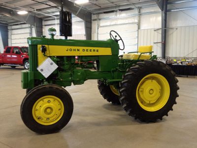 Mecum's 2013 Gone Farmin' Tractor Auction Results Image